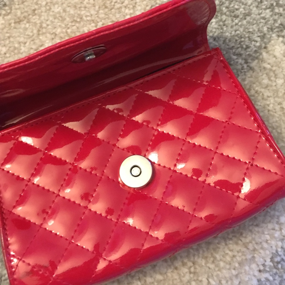 Red Pouch - Picture 3 of 3